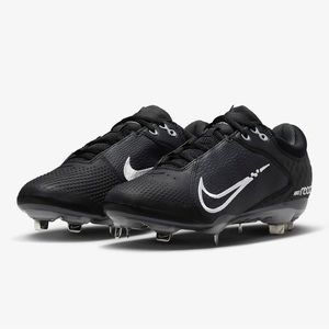 Nike Hyperdiamond Elite Women's Softball Cleats- Size 8